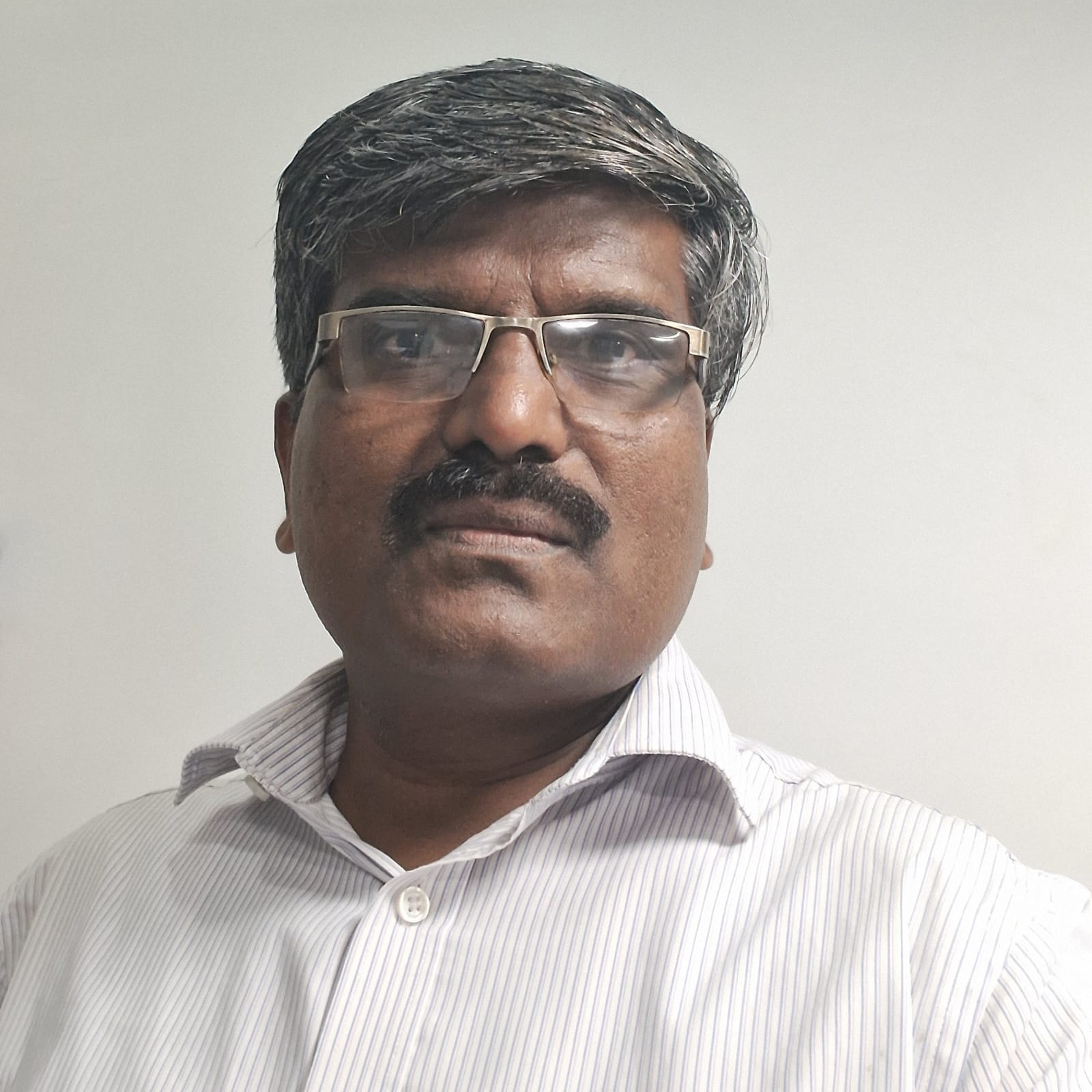 Deepak R Vairat